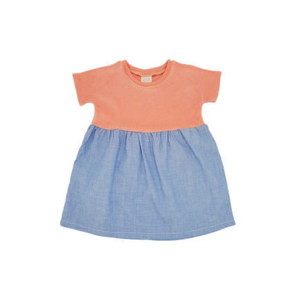 robe enfant éponge rose upcycling coupe oversize confortable pratique vêtement enfant écoresponsable made in france